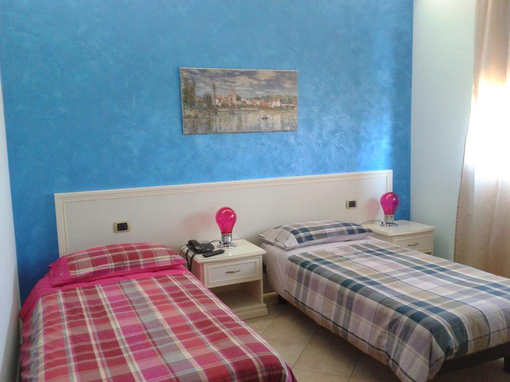 Pensione Degli Ulivi Porto Sant'Elpidio Ruang foto